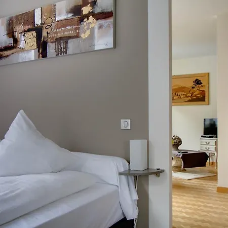 Couette-café L'etape 9